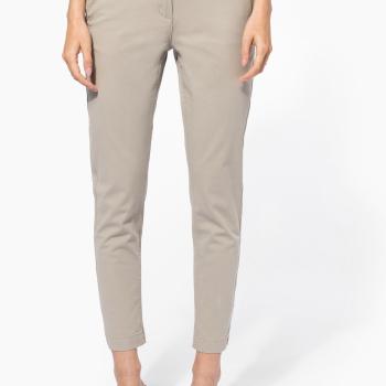Ladies' above-the-ankle trousers