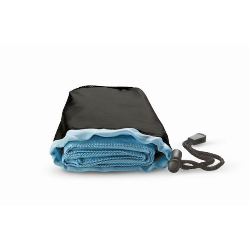 Sport towel in nylon pouch     KC6333-04