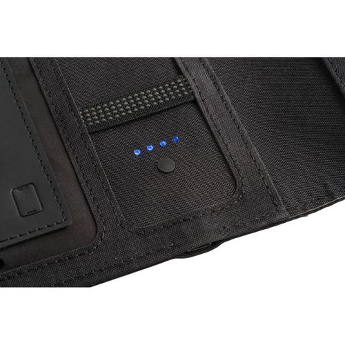 EMERGE A5 FOLDER. Conférencier A5 avec chargeur sans fil